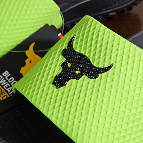Under Armour UA Project Rock Slides 2.0 Volt Green Black Michelin Gripper 13 New - Picture 2 of 16